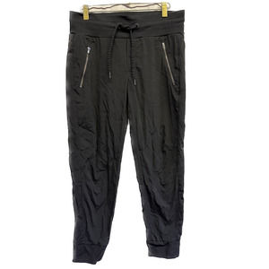 Ahtleta Black Jogger Sweats
